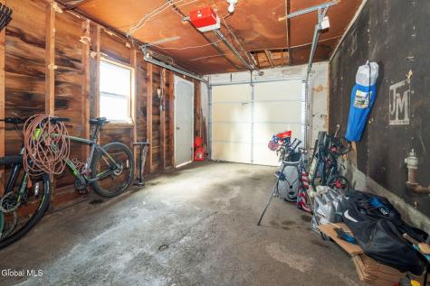 1313 Palma Avenue Schenectady NY 12306