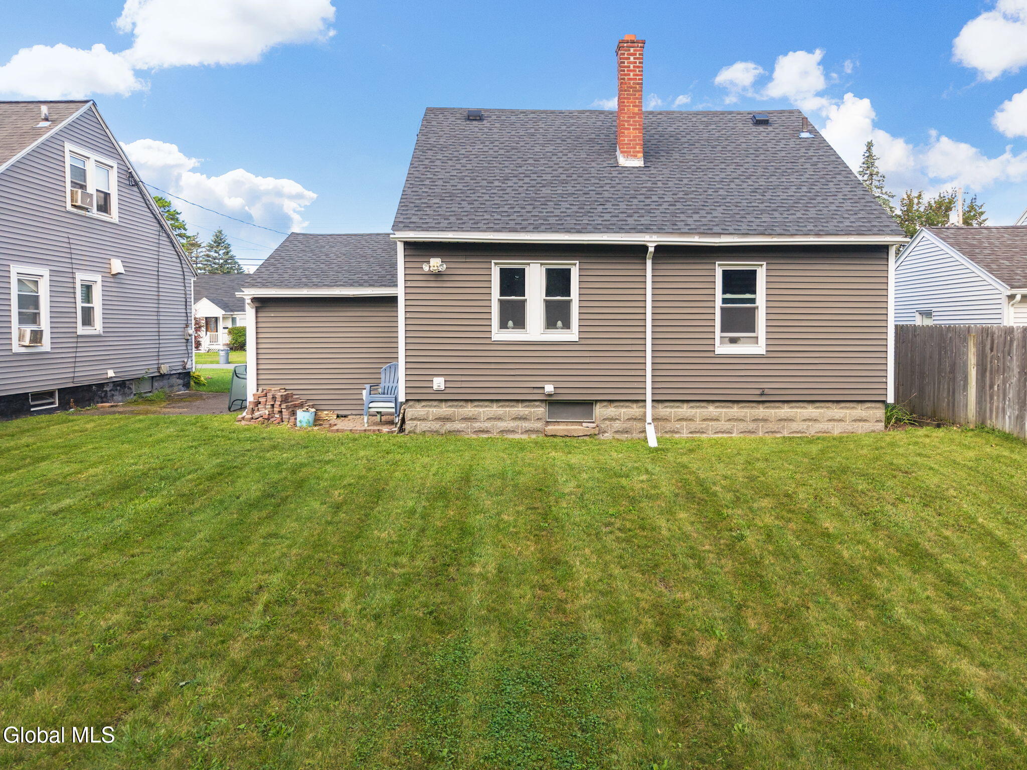 1313 Palma Avenue Schenectady NY 12306
