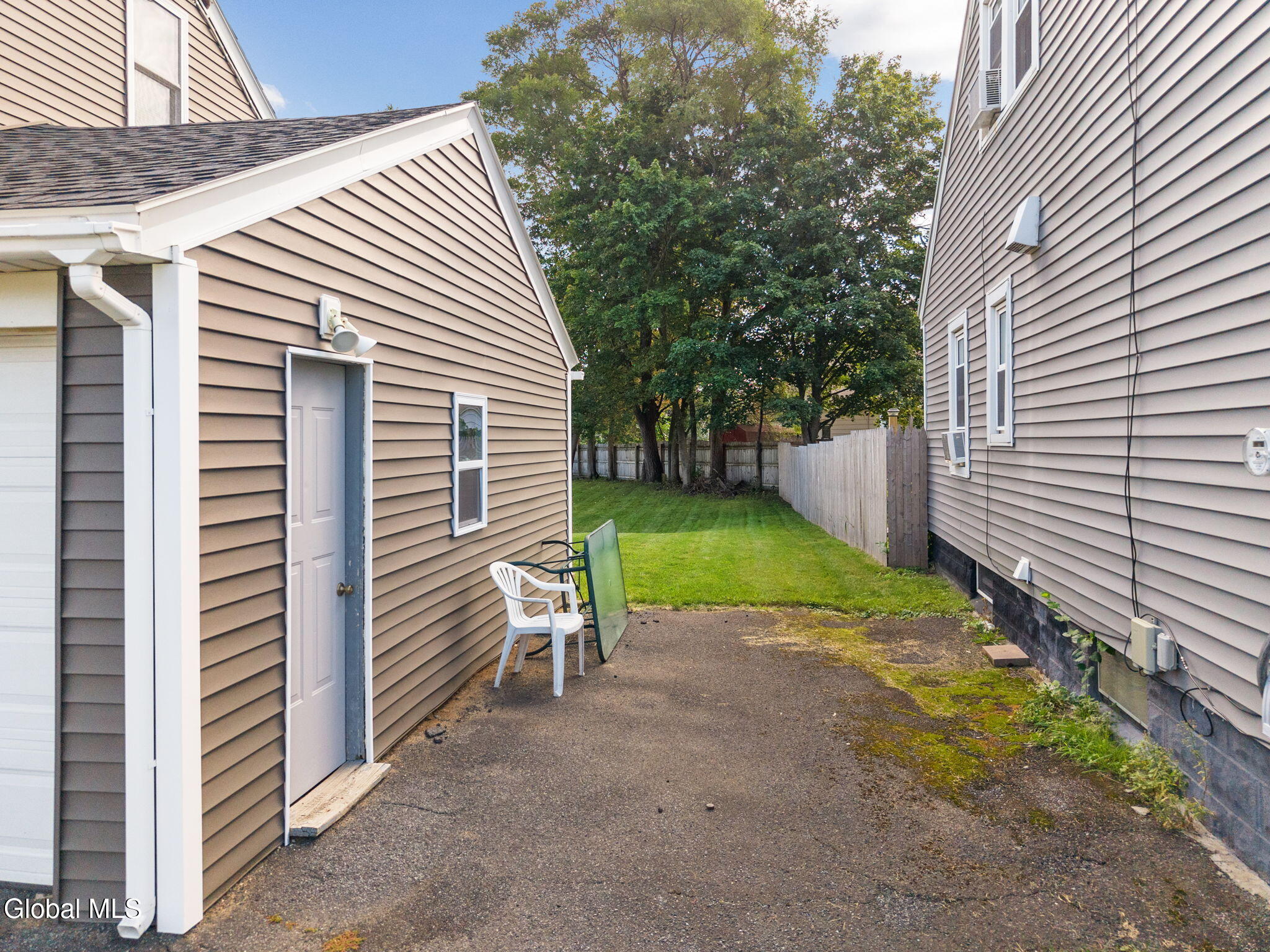 1313 Palma Avenue Schenectady NY 12306