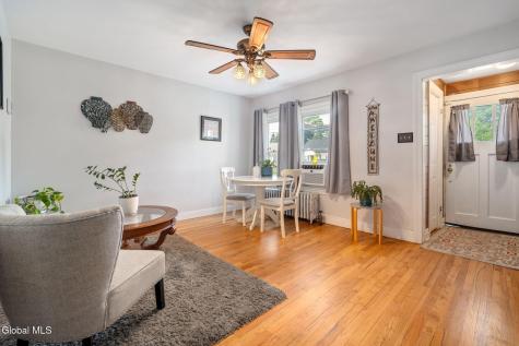 1313 Palma Avenue Schenectady NY 12306