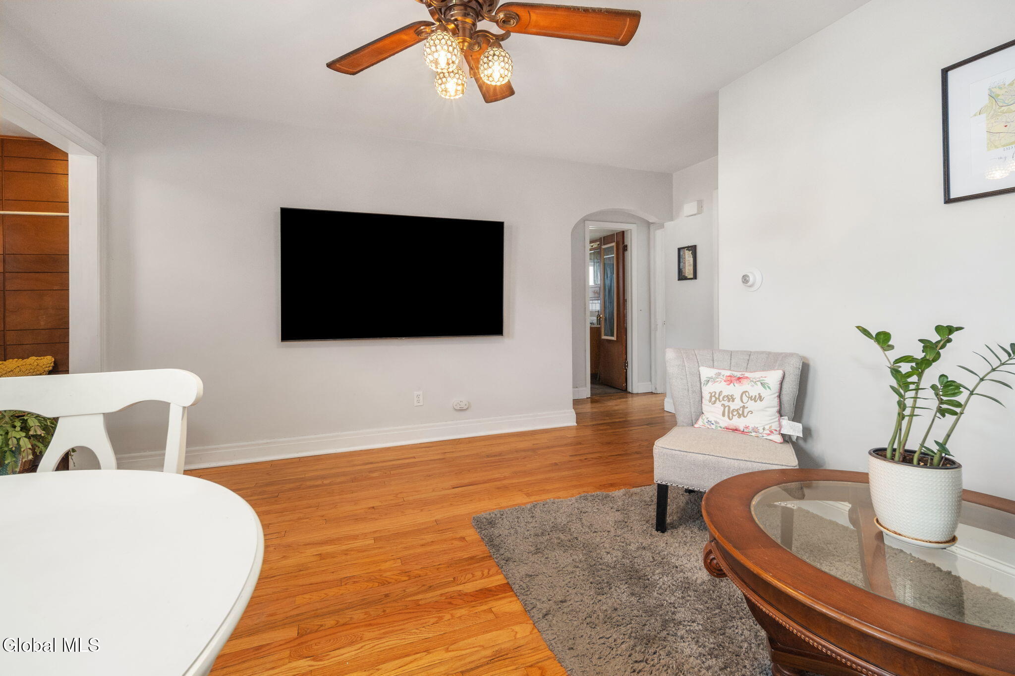 1313 Palma Avenue Schenectady NY 12306
