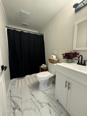 42 Miracle Lane Loudonville NY 12211