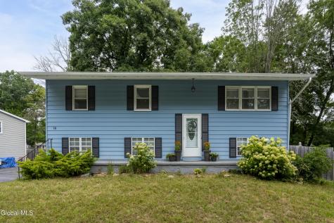 14 Deerleap Place Saratoga Springs NY 12866