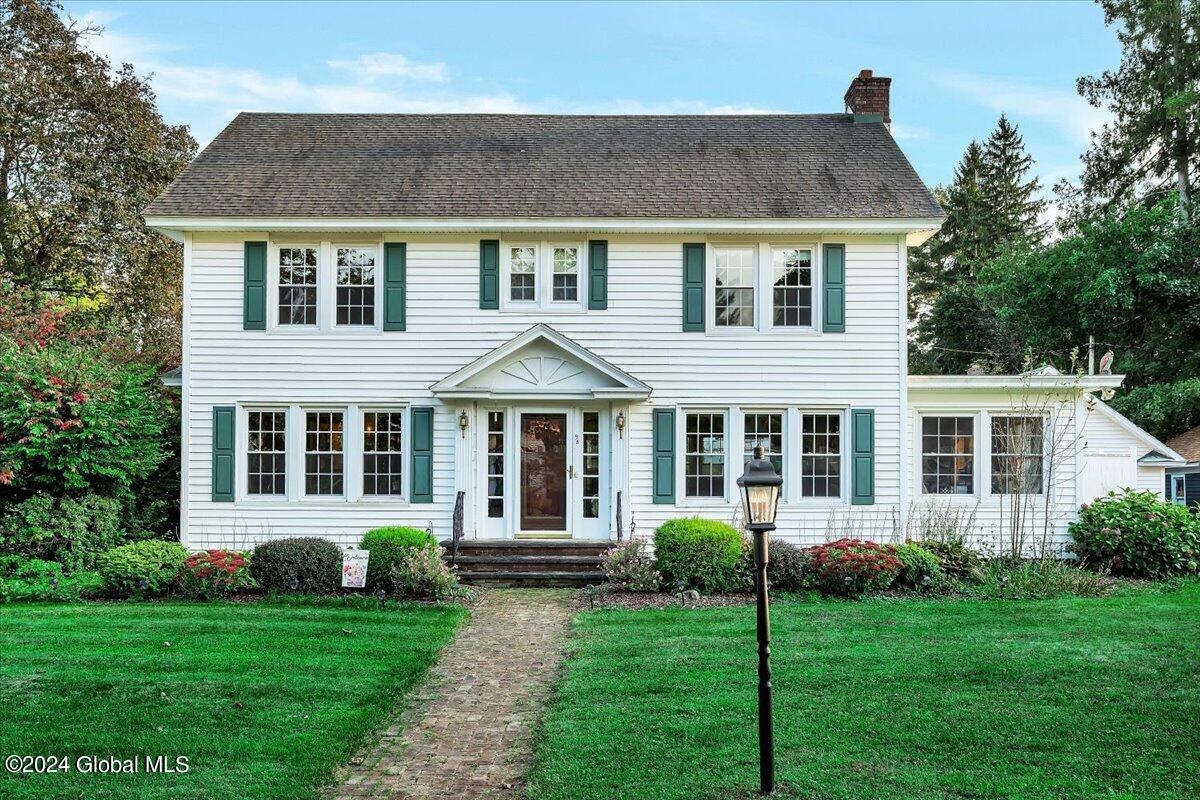 98 Oakland Avenue Gloversville NY 12078