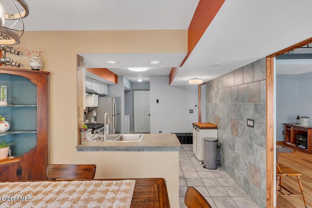 25 Grant Hill Court Clifton Park NY 12065