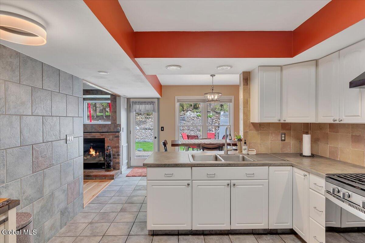 25 Grant Hill Court Clifton Park NY 12065