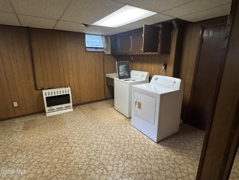 7 Woodside Court Wynantskill NY 12198
