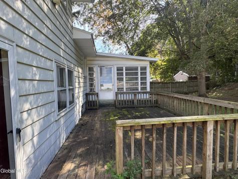 7 Woodside Court Wynantskill NY 12198