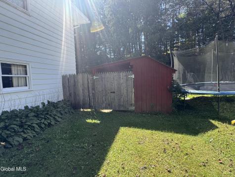 7 Woodside Court Wynantskill NY 12198