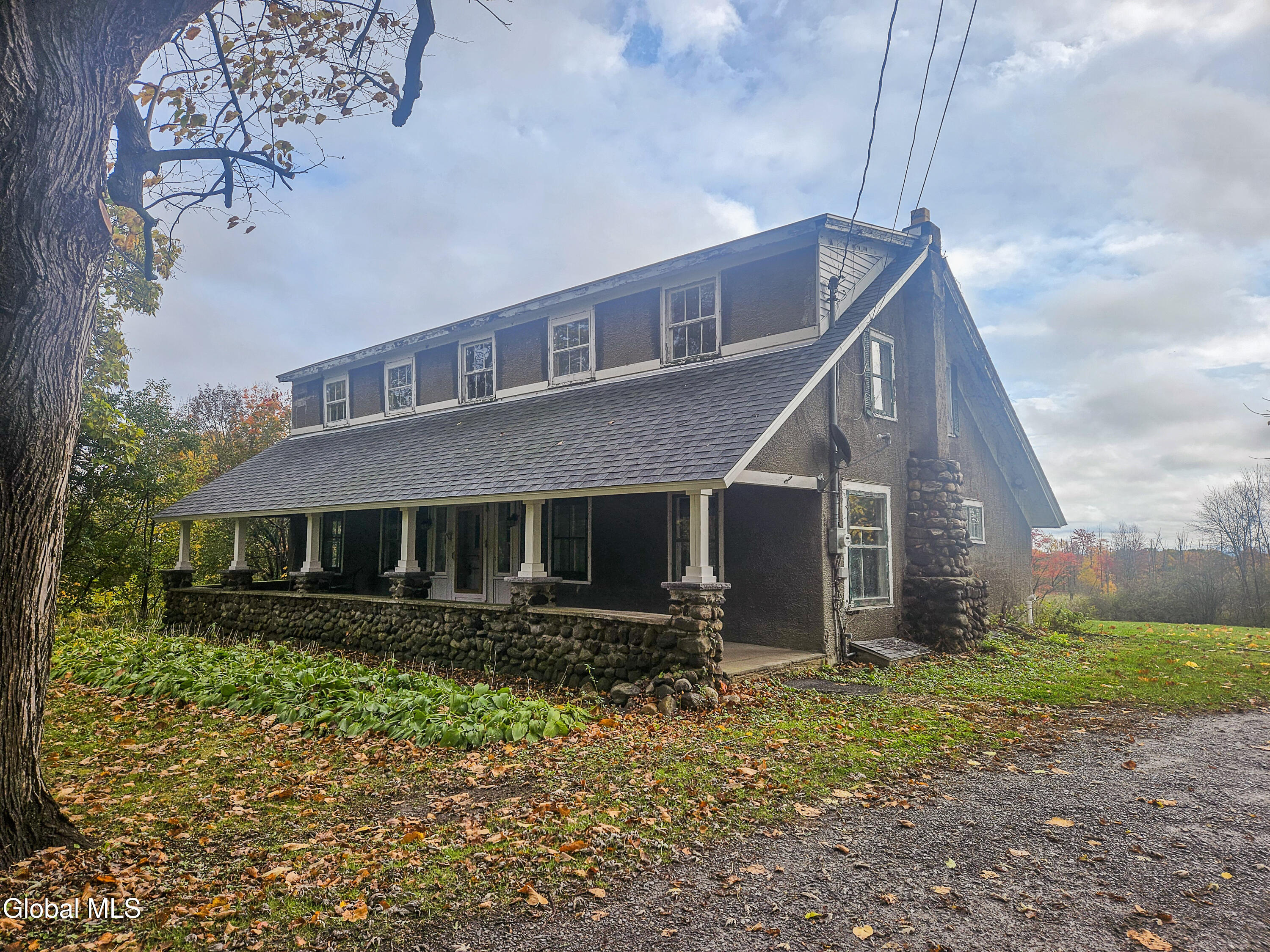 924 Saratoga Road Ballston Lake NY 12019
