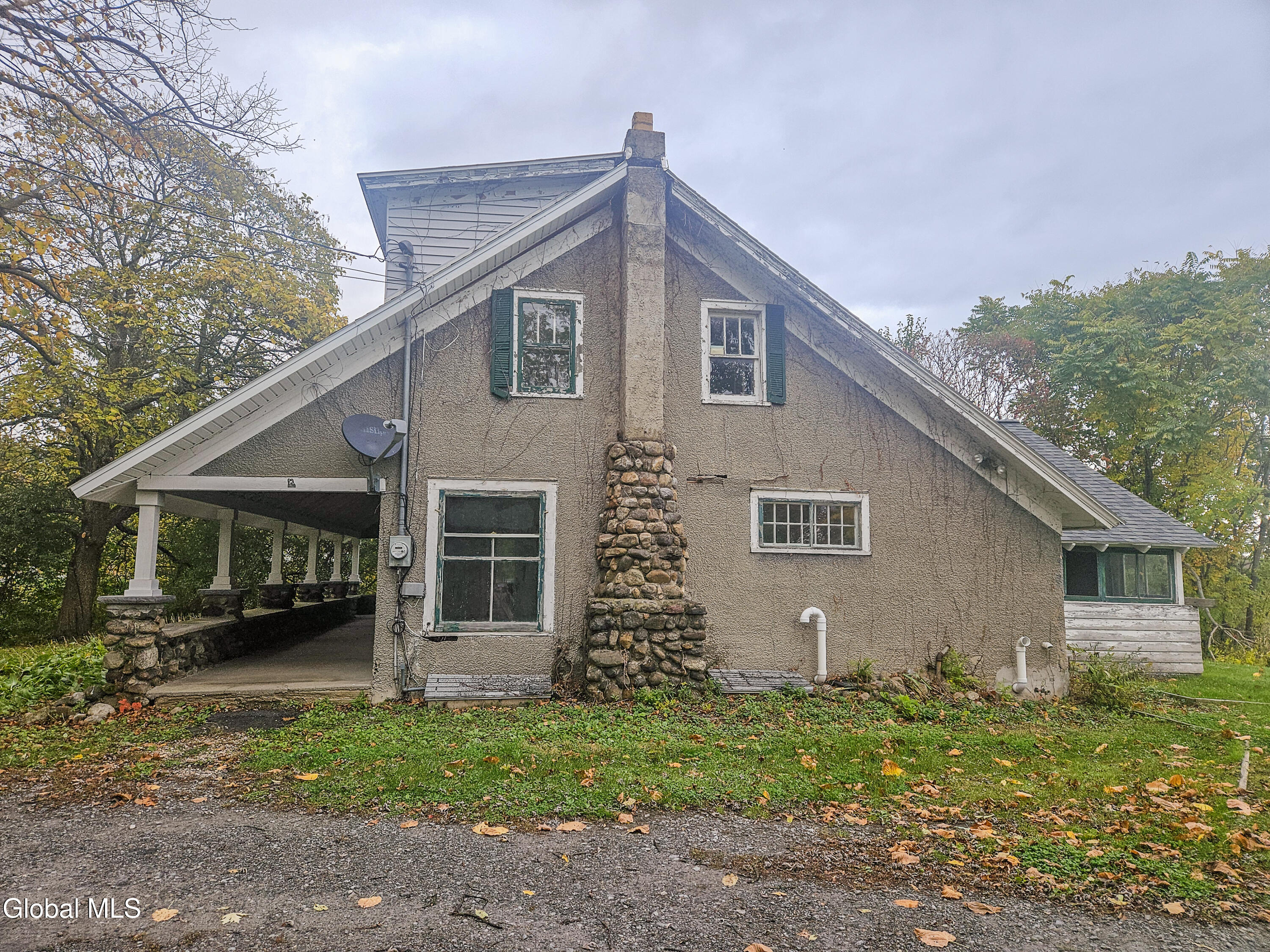 924 Saratoga Road Ballston Lake NY 12019
