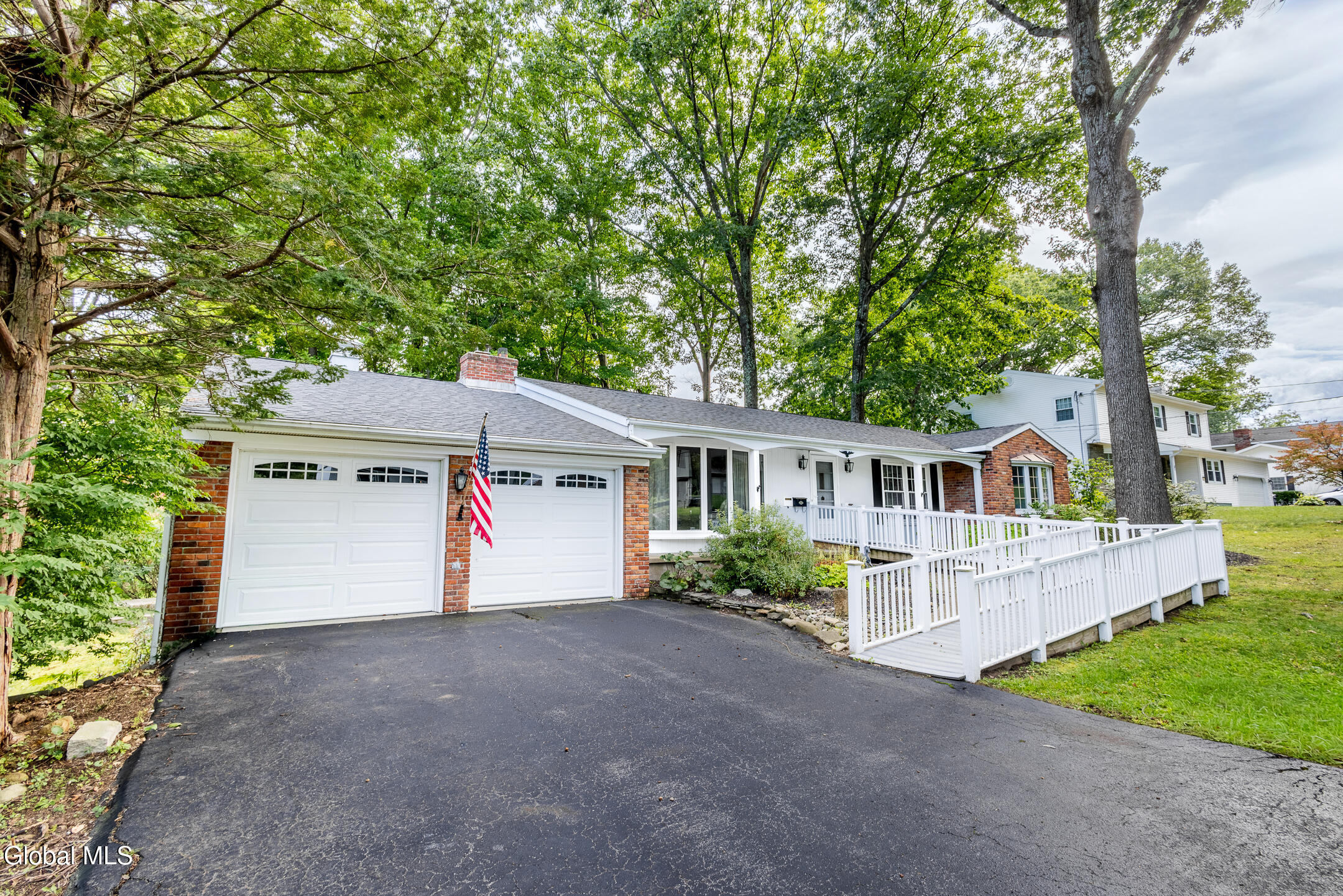 105 Acorn Drive Glenville NY 12302