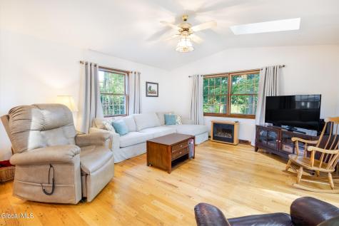 105 Acorn Drive Glenville NY 12302