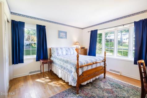 105 Acorn Drive Glenville NY 12302