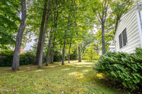 105 Acorn Drive Glenville NY 12302