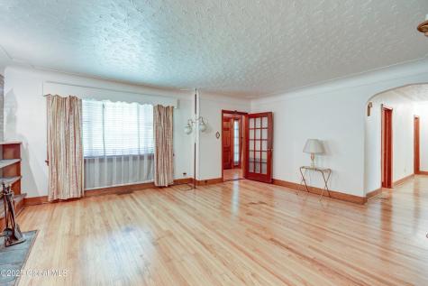 55 Crescent Avenue Amsterdam NY 12010