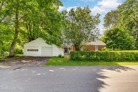 55 Crescent Avenue Amsterdam NY 12010