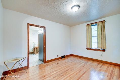 55 Crescent Avenue Amsterdam NY 12010