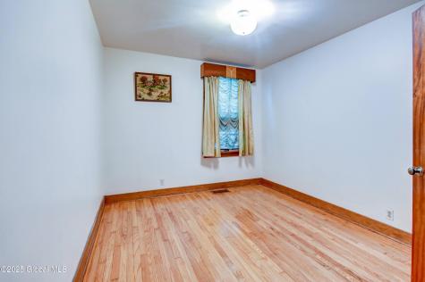 55 Crescent Avenue Amsterdam NY 12010