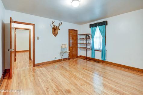 55 Crescent Avenue Amsterdam NY 12010