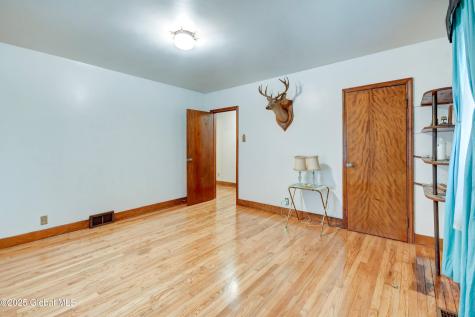 55 Crescent Avenue Amsterdam NY 12010