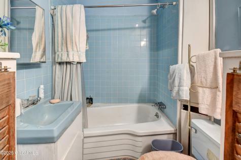 55 Crescent Avenue Amsterdam NY 12010