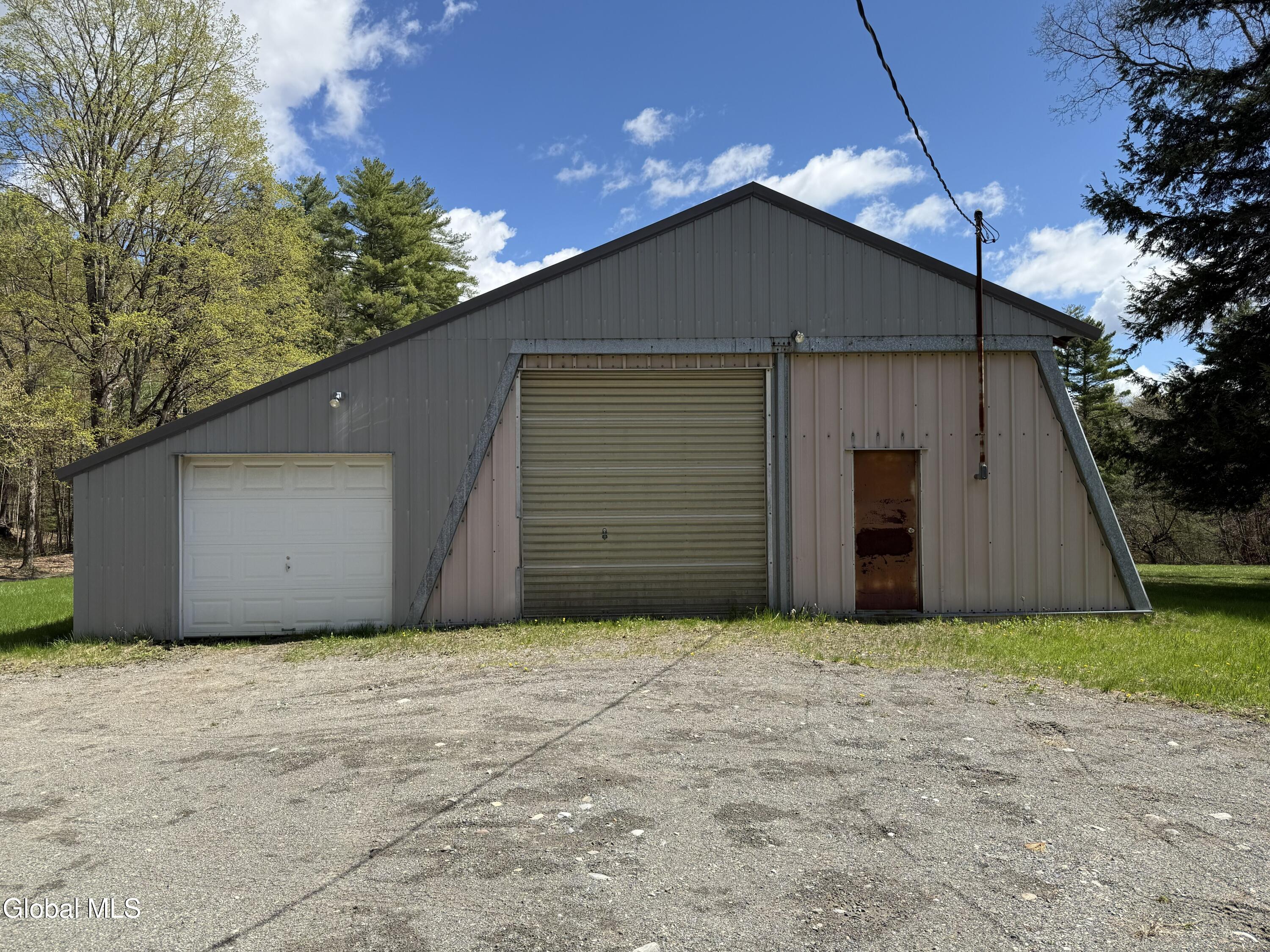 34 North Road Clemons NY 12819