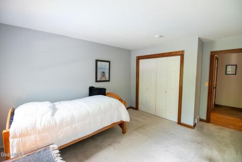 14 Veranda Lane Queensbury NY 12804