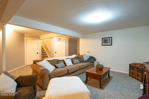 14 Veranda Lane Queensbury NY 12804