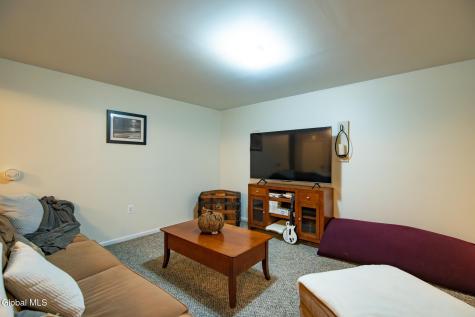 14 Veranda Lane Queensbury NY 12804