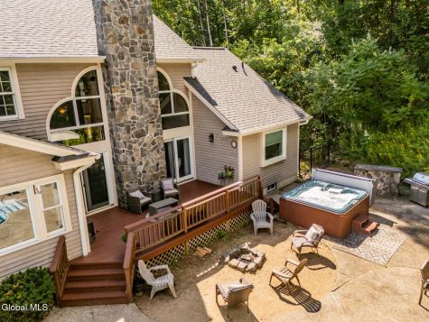 14 Veranda Lane Queensbury NY 12804