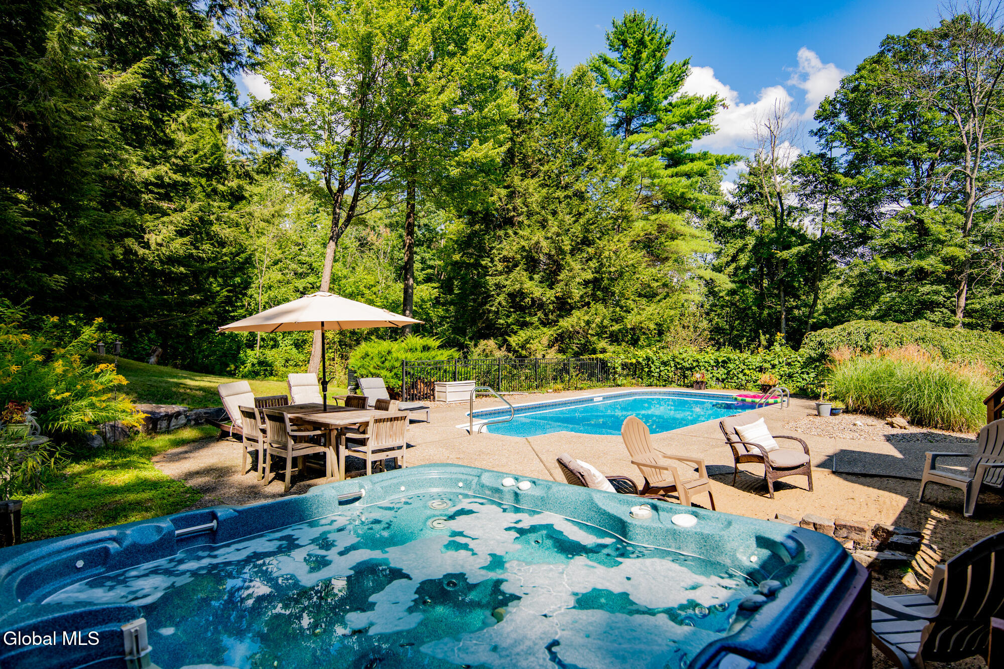 14 Veranda Lane Queensbury NY 12804