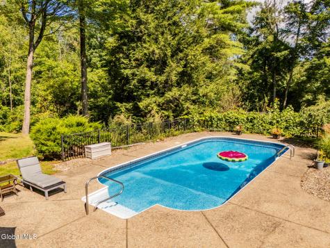 14 Veranda Lane Queensbury NY 12804