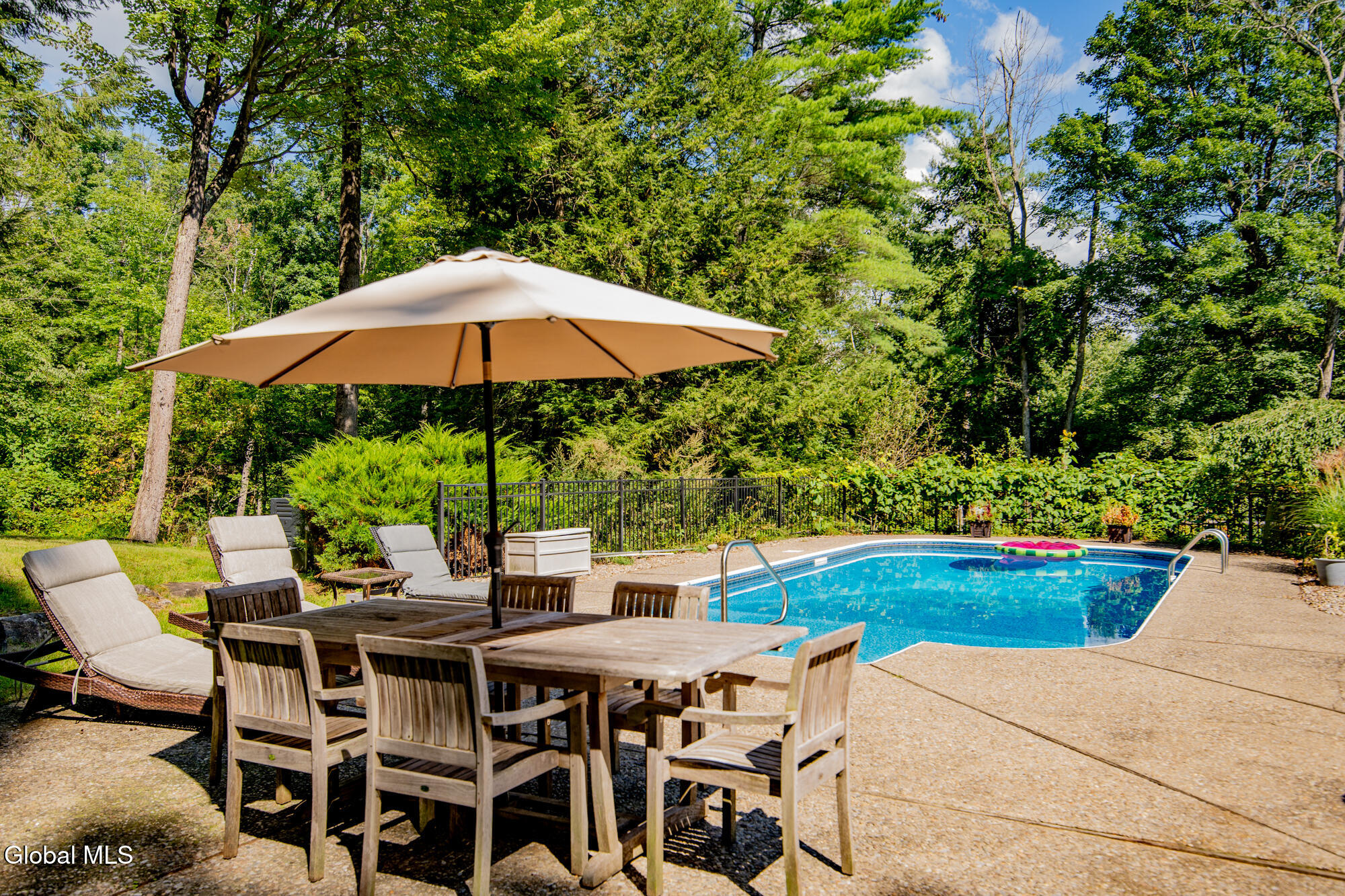 14 Veranda Lane Queensbury NY 12804