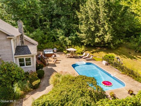 14 Veranda Lane Queensbury NY 12804