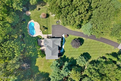 3 Woodland Drive Clifton Park NY 12065