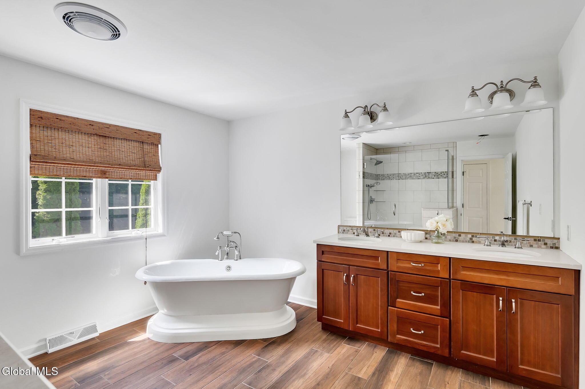 3 Woodland Drive Clifton Park NY 12065