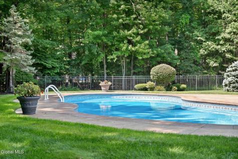 3 Woodland Drive Clifton Park NY 12065