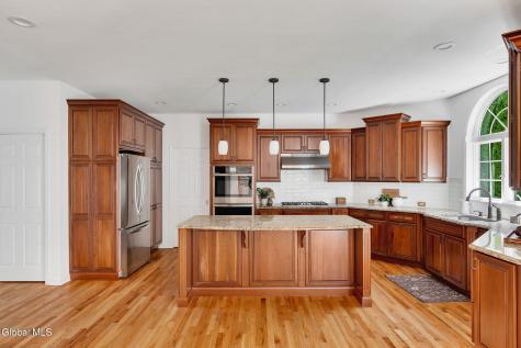 3 Woodland Drive Clifton Park NY 12065