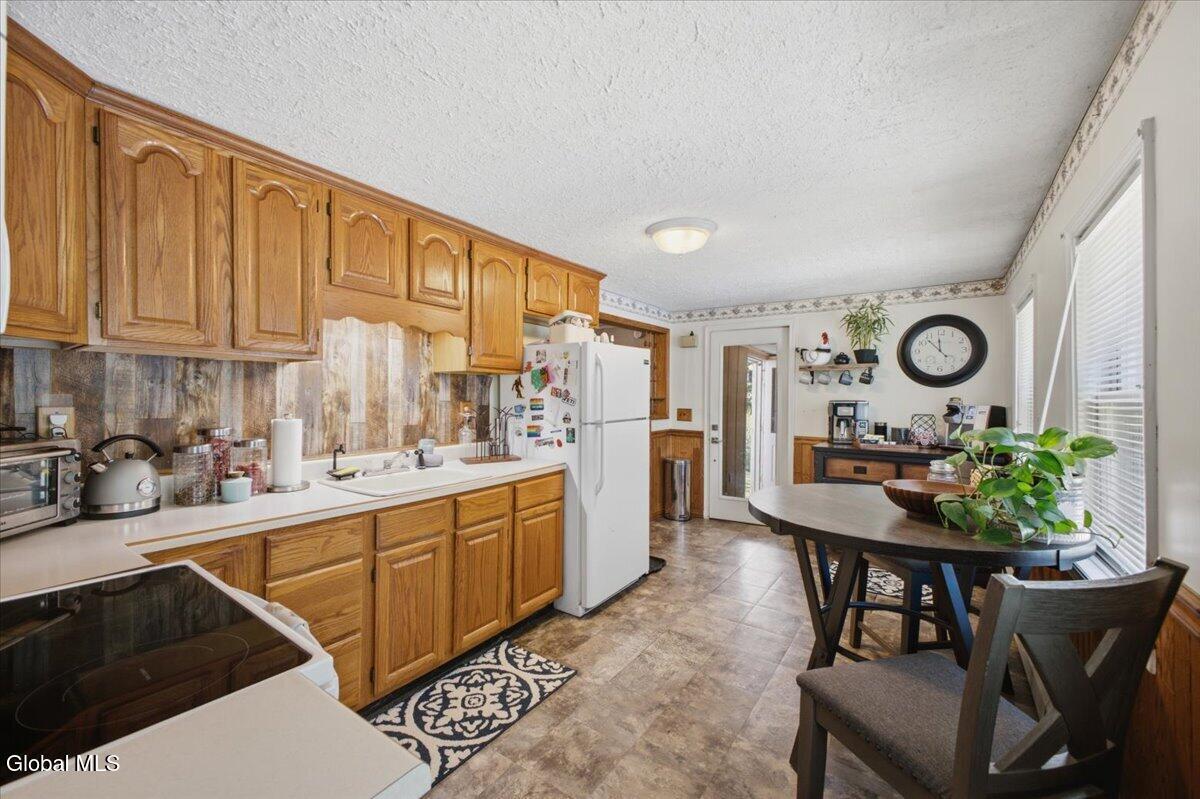 102 Stone Quarry Road Halfmoon NY 12065
