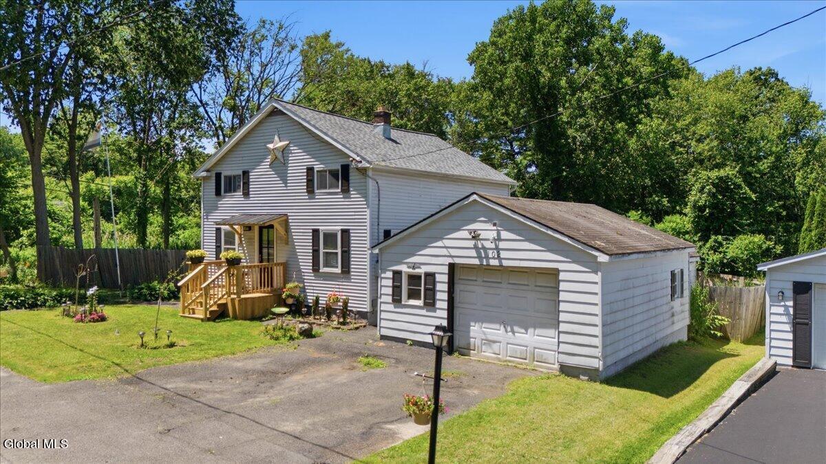 102 Stone Quarry Road Halfmoon NY 12065