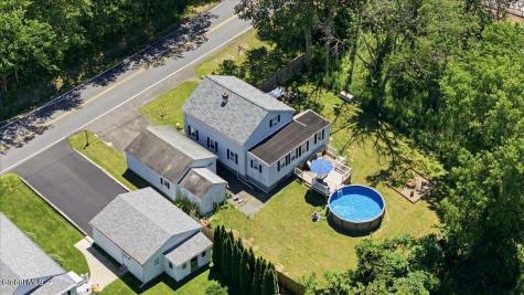 102 Stone Quarry Road Halfmoon NY 12065