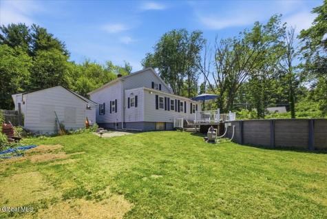 102 Stone Quarry Road Halfmoon NY 12065