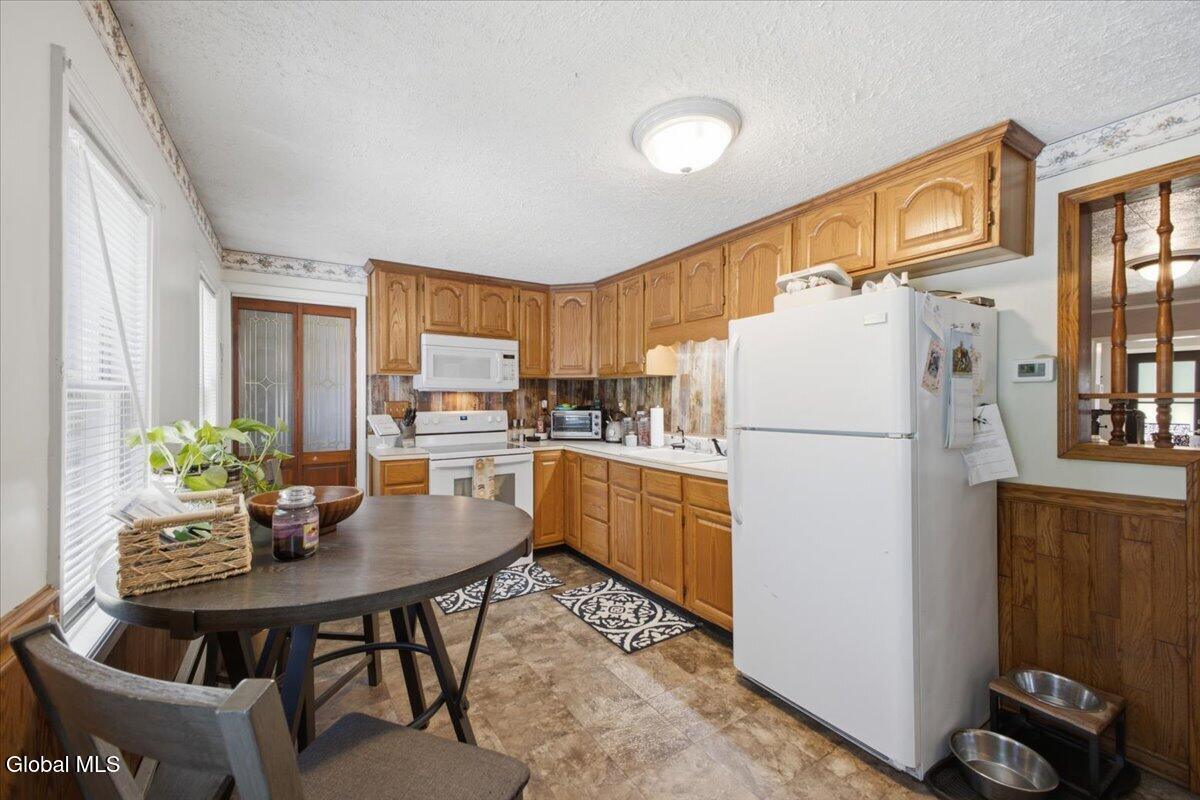 102 Stone Quarry Road Halfmoon NY 12065