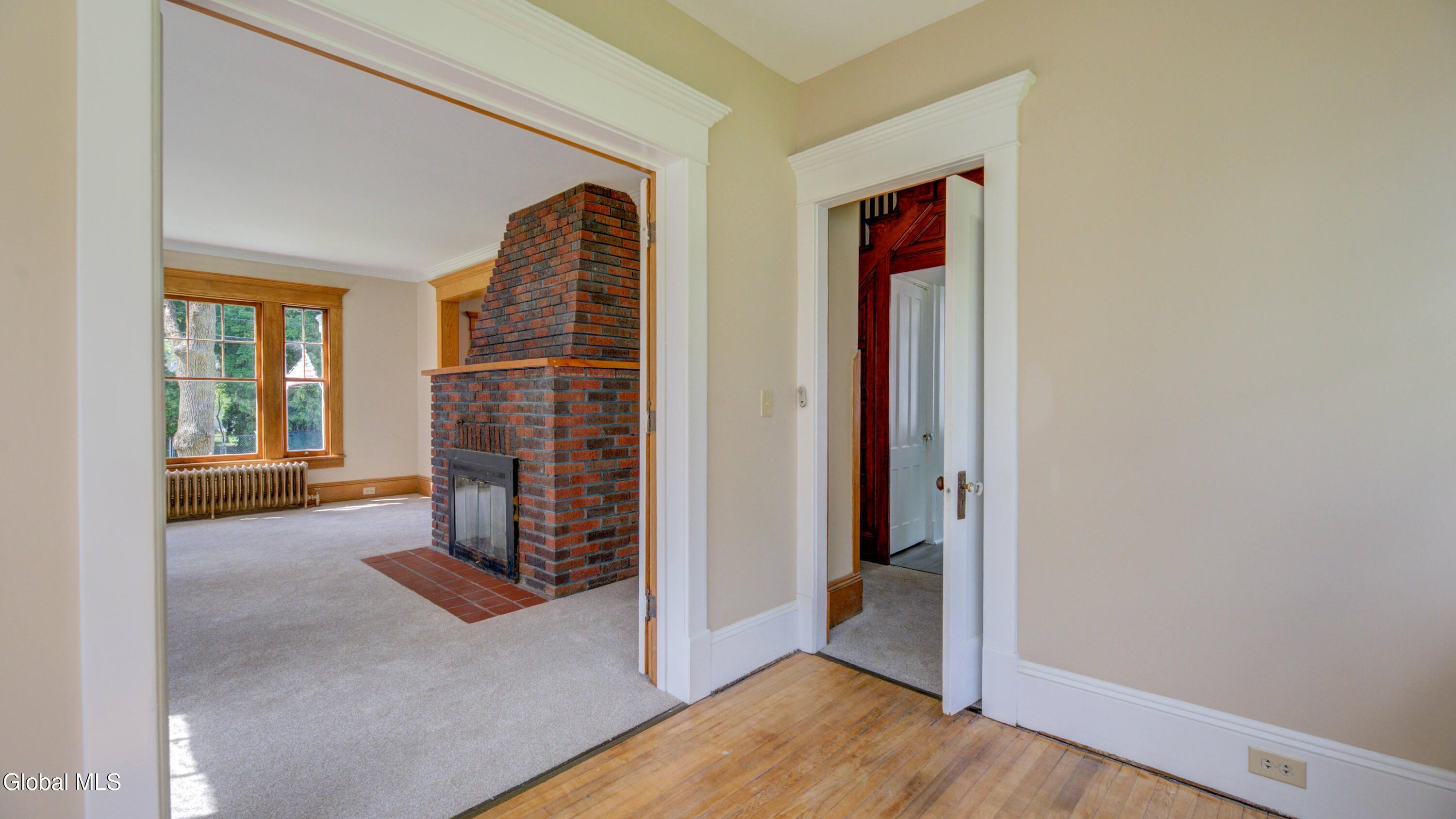 99 Second Avenue Gloversville NY 12078