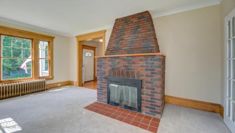 99 Second Avenue Gloversville NY 12078