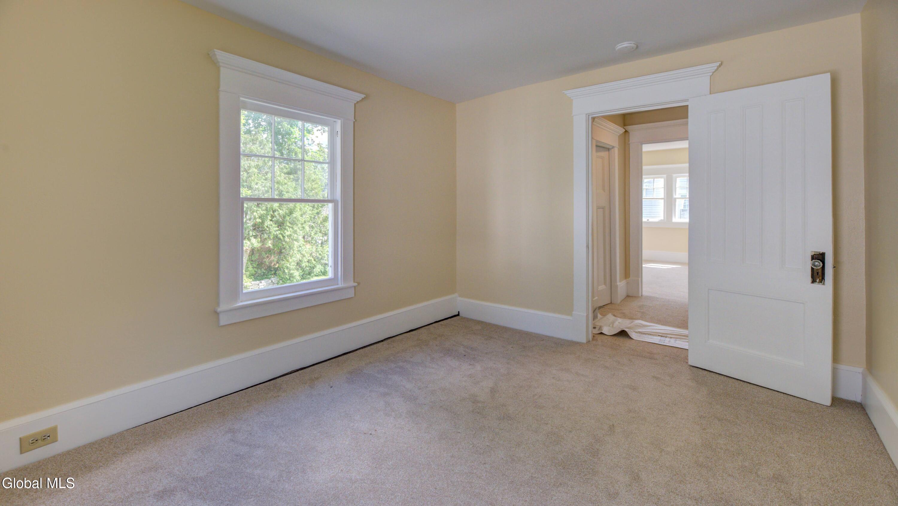 99 Second Avenue Gloversville NY 12078