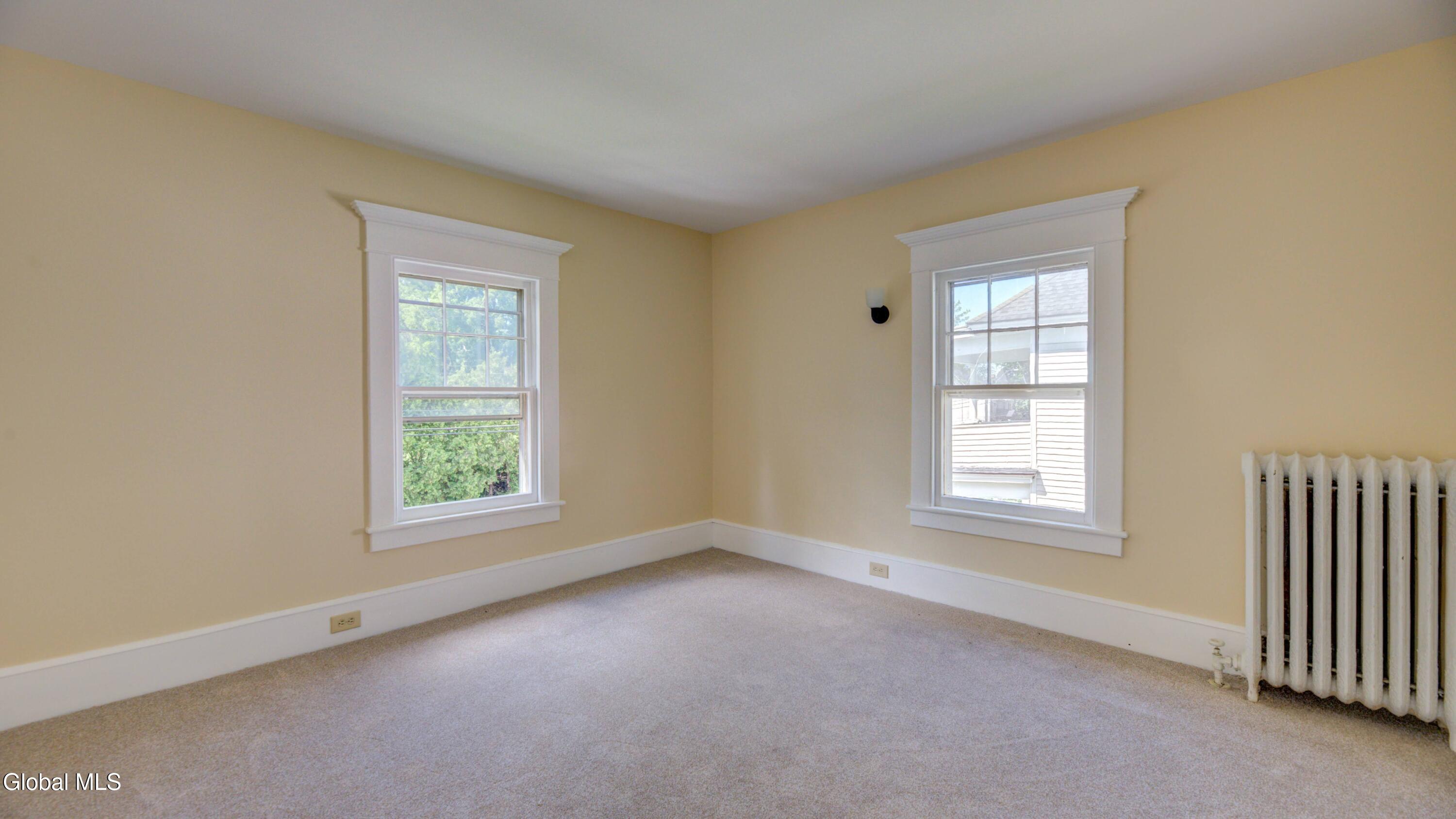 99 Second Avenue Gloversville NY 12078