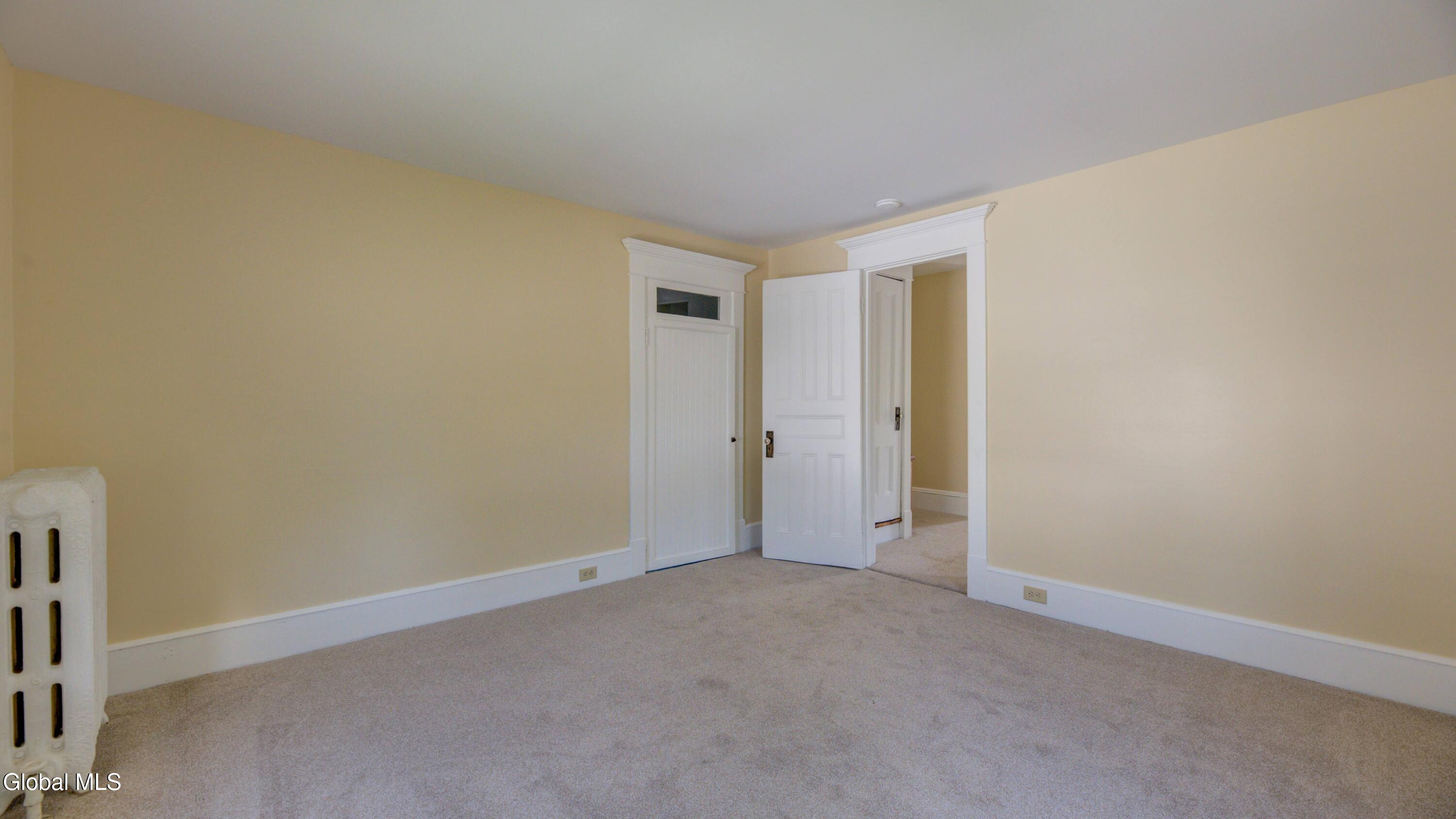 99 Second Avenue Gloversville NY 12078