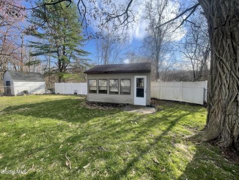 304 Dearborn Avenue Schenectady NY 12304
